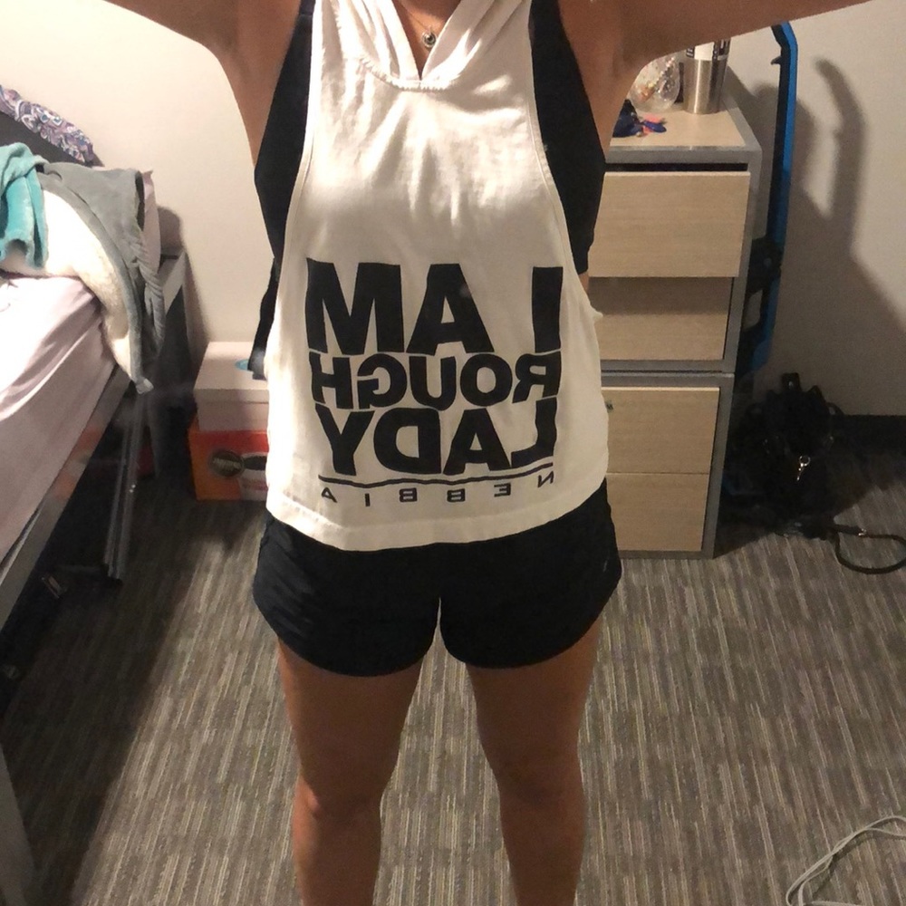 NEBBIA Cut off hoodie/shirt